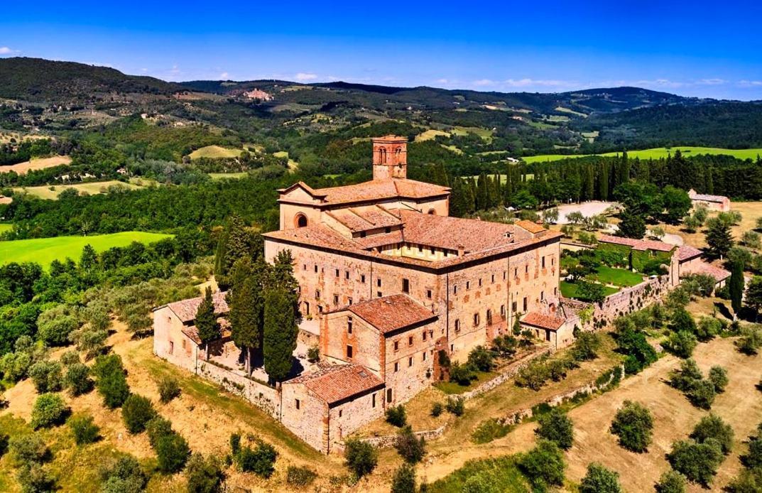 Vila Fattoria Monastero Sant'Anna In Camprena Pienza Exteriér fotografie